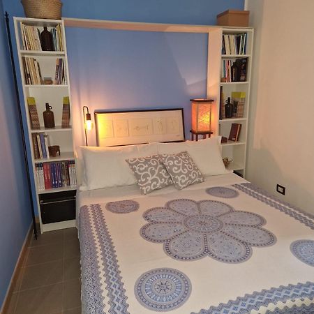La Casa Di Melina - Home Book & Green Lovely Terrace Pachino Εξωτερικό φωτογραφία