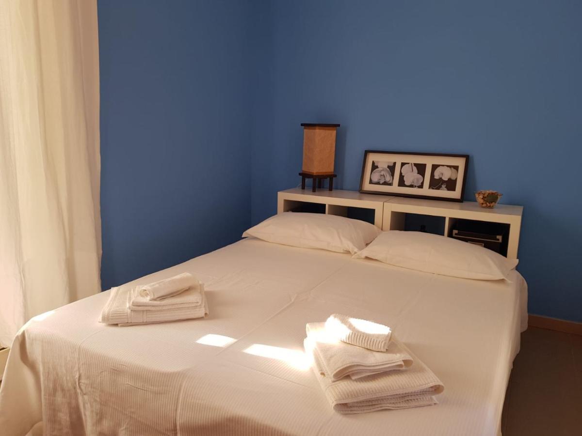 La Casa Di Melina - Home Book & Green Lovely Terrace Pachino Εξωτερικό φωτογραφία